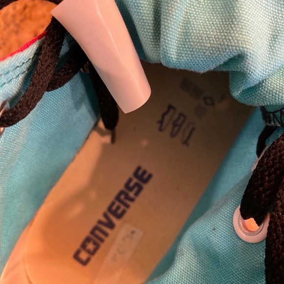 CONVERSE Custom Designed XOXO - Picture 5 of 6